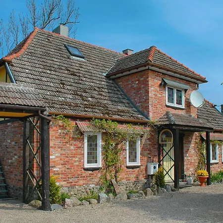 Stylish House In The Countryside 5 Km From The Sea Darlowo