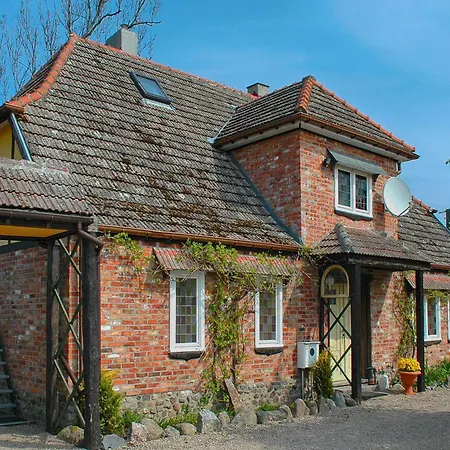 Stylish House In The Countryside 5 Km From The Sea