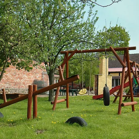 Casa de Férias Stylish House In The Countryside 5 Km From The Sea