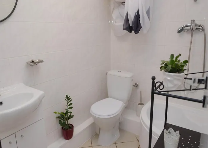 Stylish House In The Countryside 5 Km From The Sea *